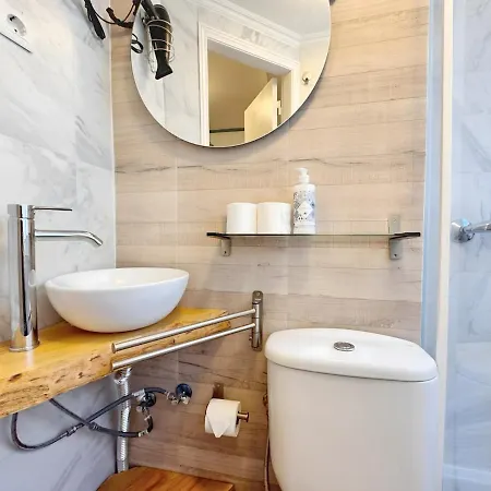 Lägenhet Bellarosa Flat In Bairro Alto By Homeful Homes Lisboa